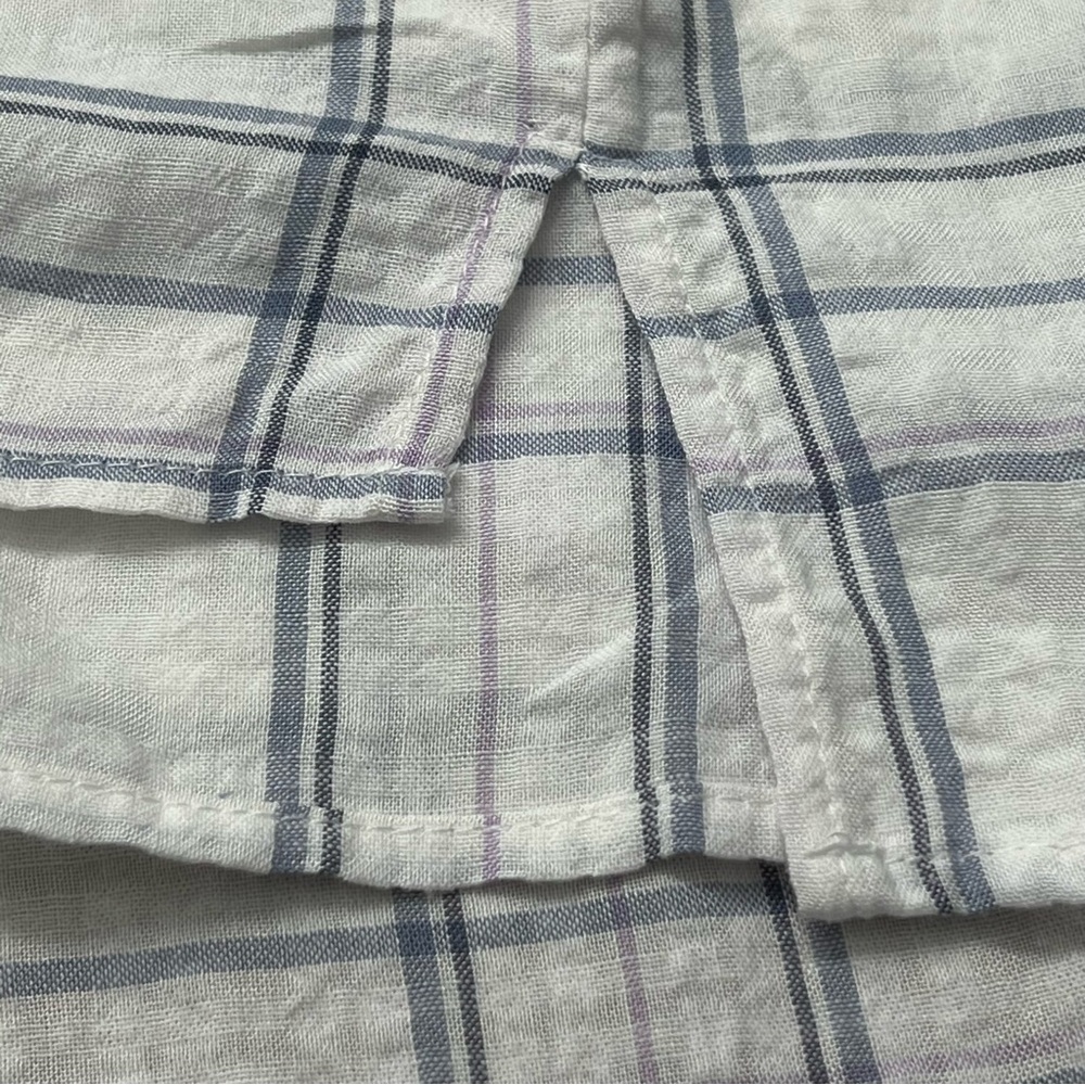 Gloria Vanderbilt Women's V-Neck, Short Sleeve High-Low Hem, Work Blouse Top NWT - Picture 6 of 7